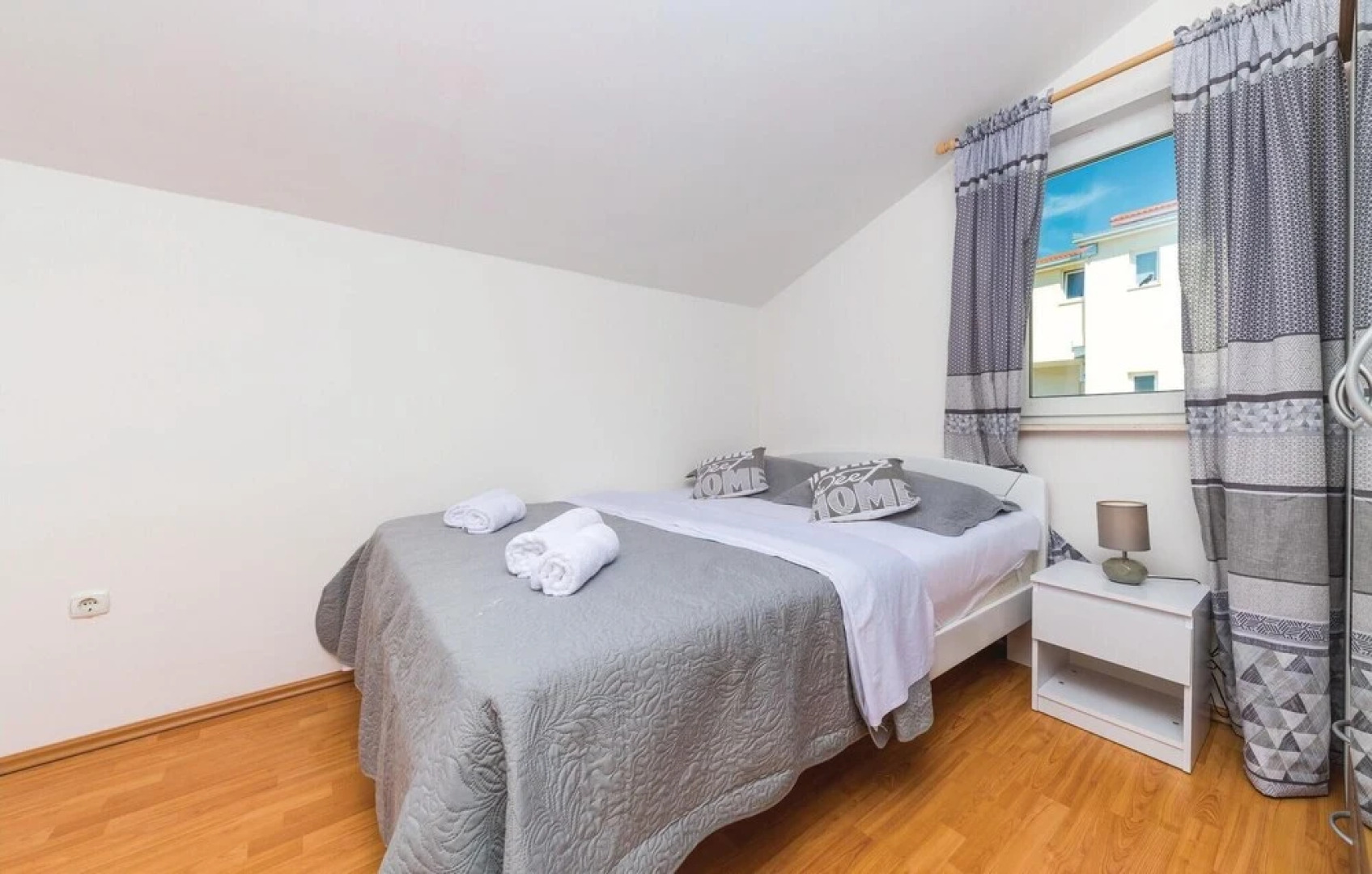 Amazing Apartment in Plano With Wifi and 2 Bedrooms