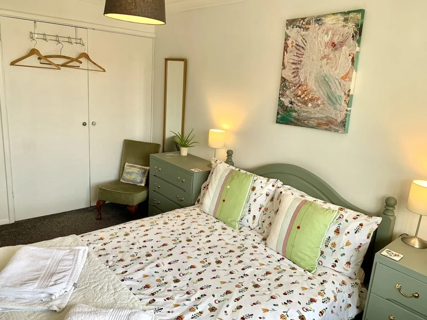 Stylish Central House Next To Warwick Castle