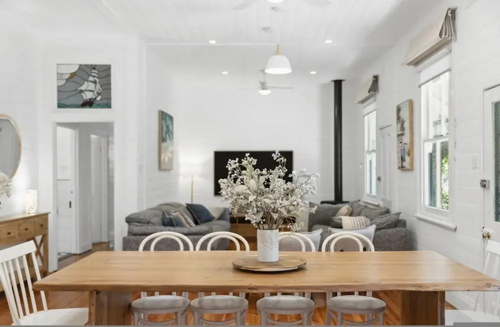 Ye Olde St Leonards Hotel Pet Friendly Sleeps 9