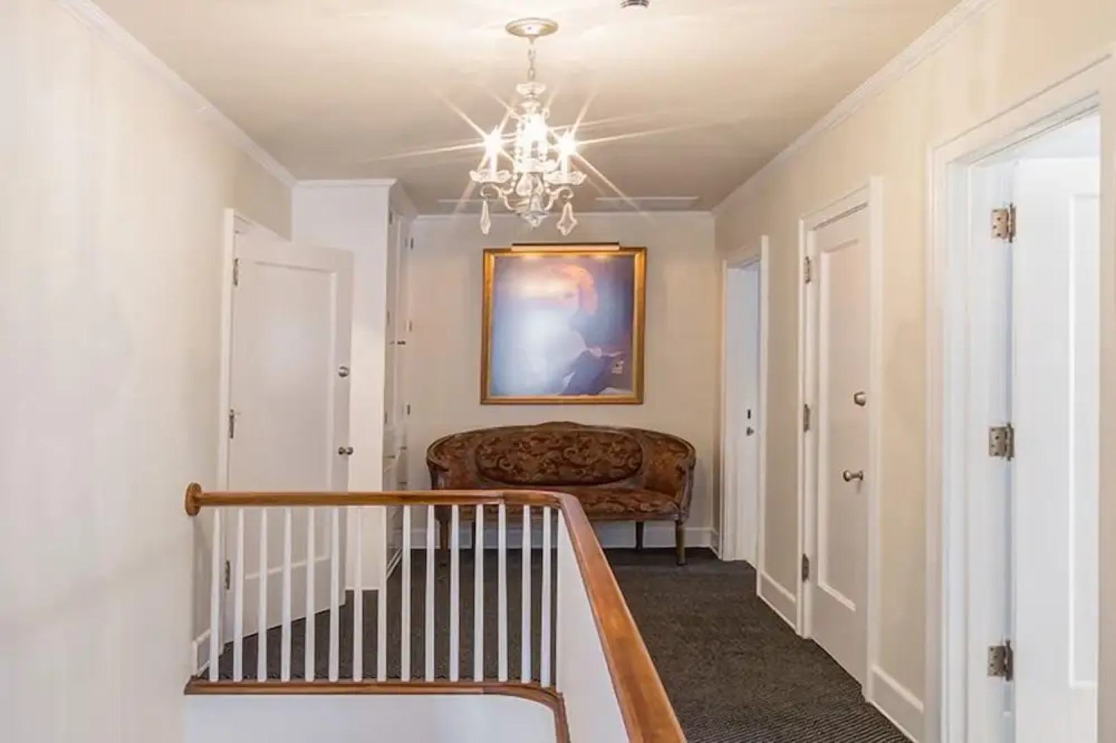 Knob Hill Bed & Breakfast