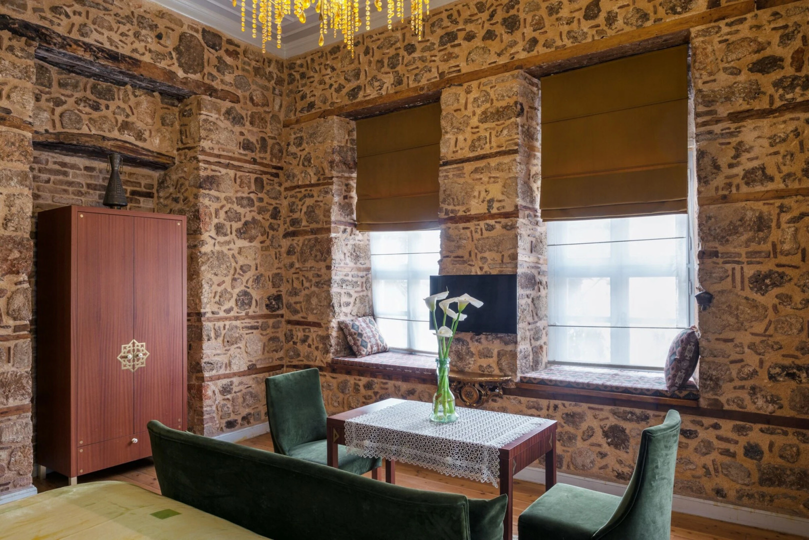 Delight Deluxe Hotel