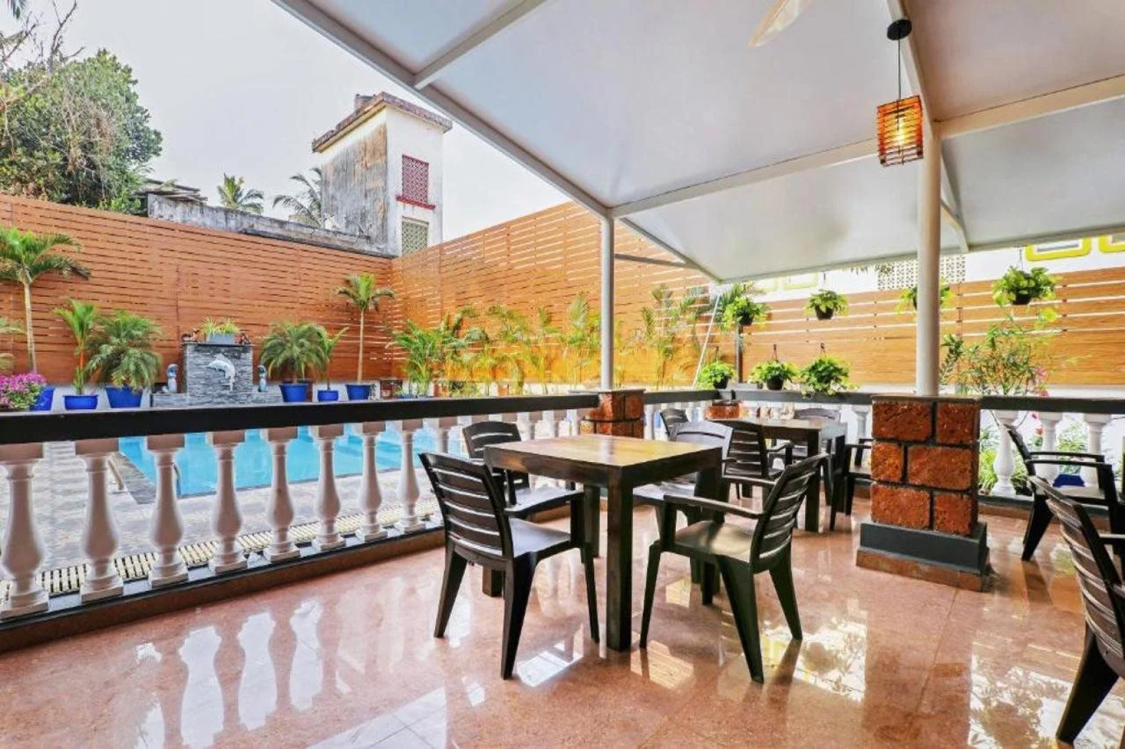 Treebo Premium Dona Eliza, 700 metres from Calangute Beach