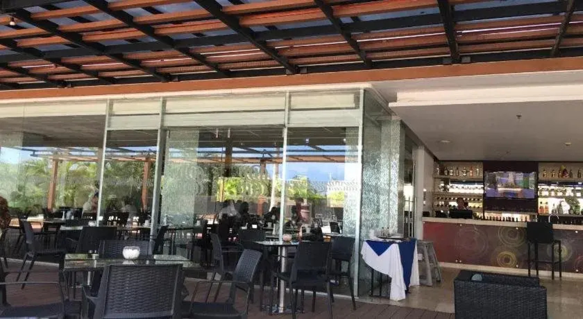 Edificio Seaway 935 ( Hotel Sonesta)