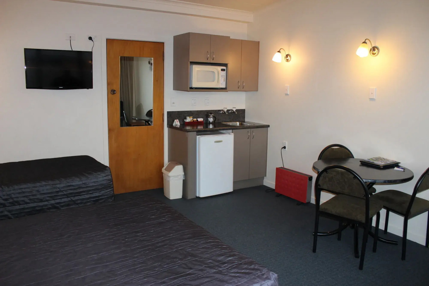 Asure Evergreen Motel