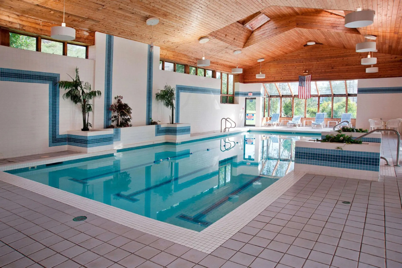 Bluebird Cady Hill Lodge