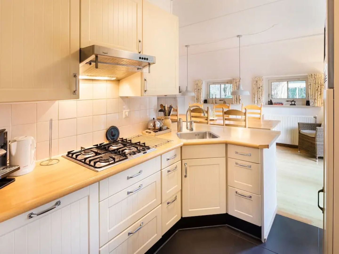 Romantic Villa With a Dishwasher, Near a National Park