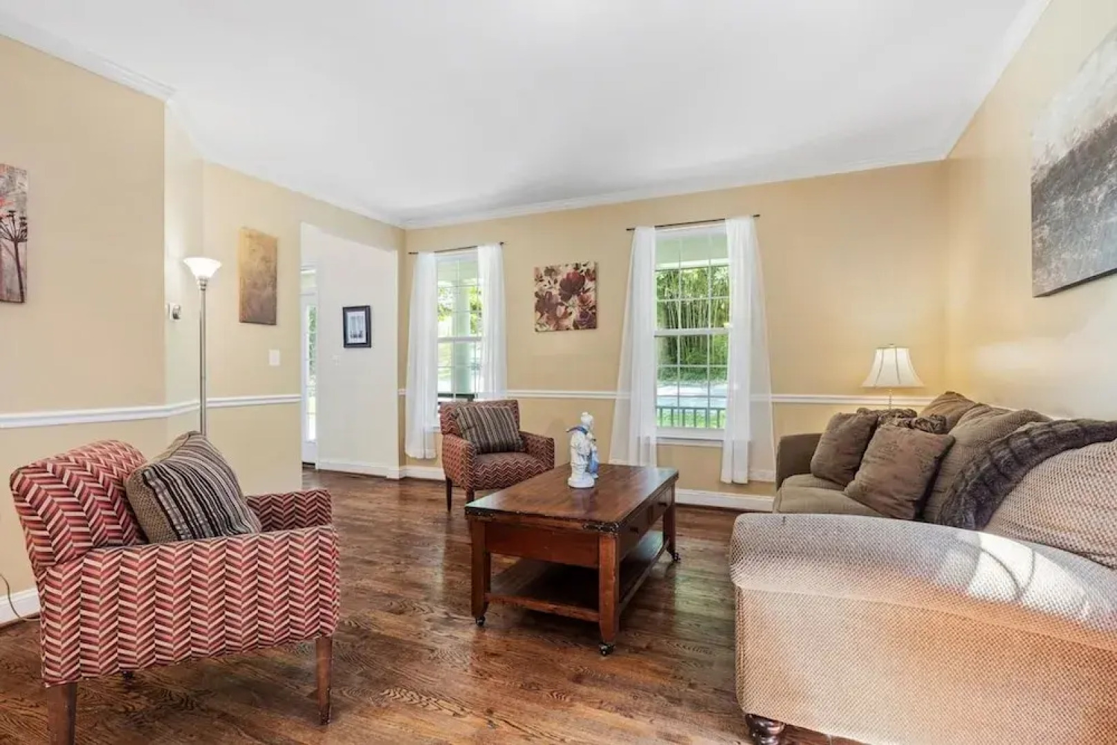 Entire 4 BR in Beloved DC Area Takoma Park