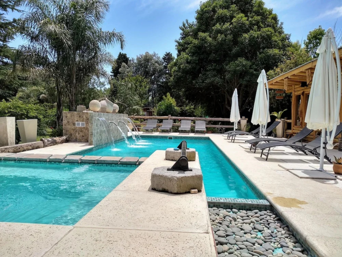 Pualy Resort & Spa by DECK