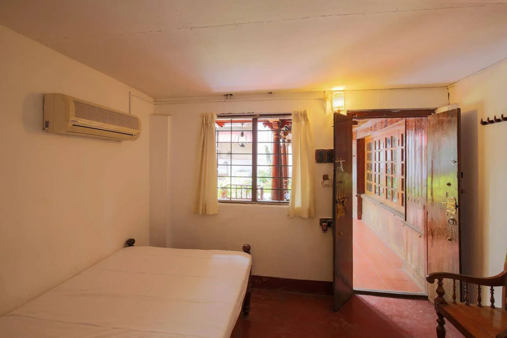 Rossitta Wood Castle