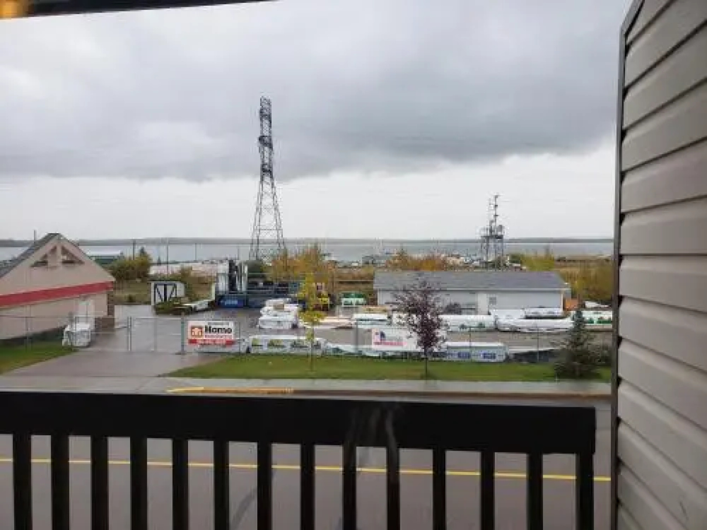 Wabamun Lake Inn