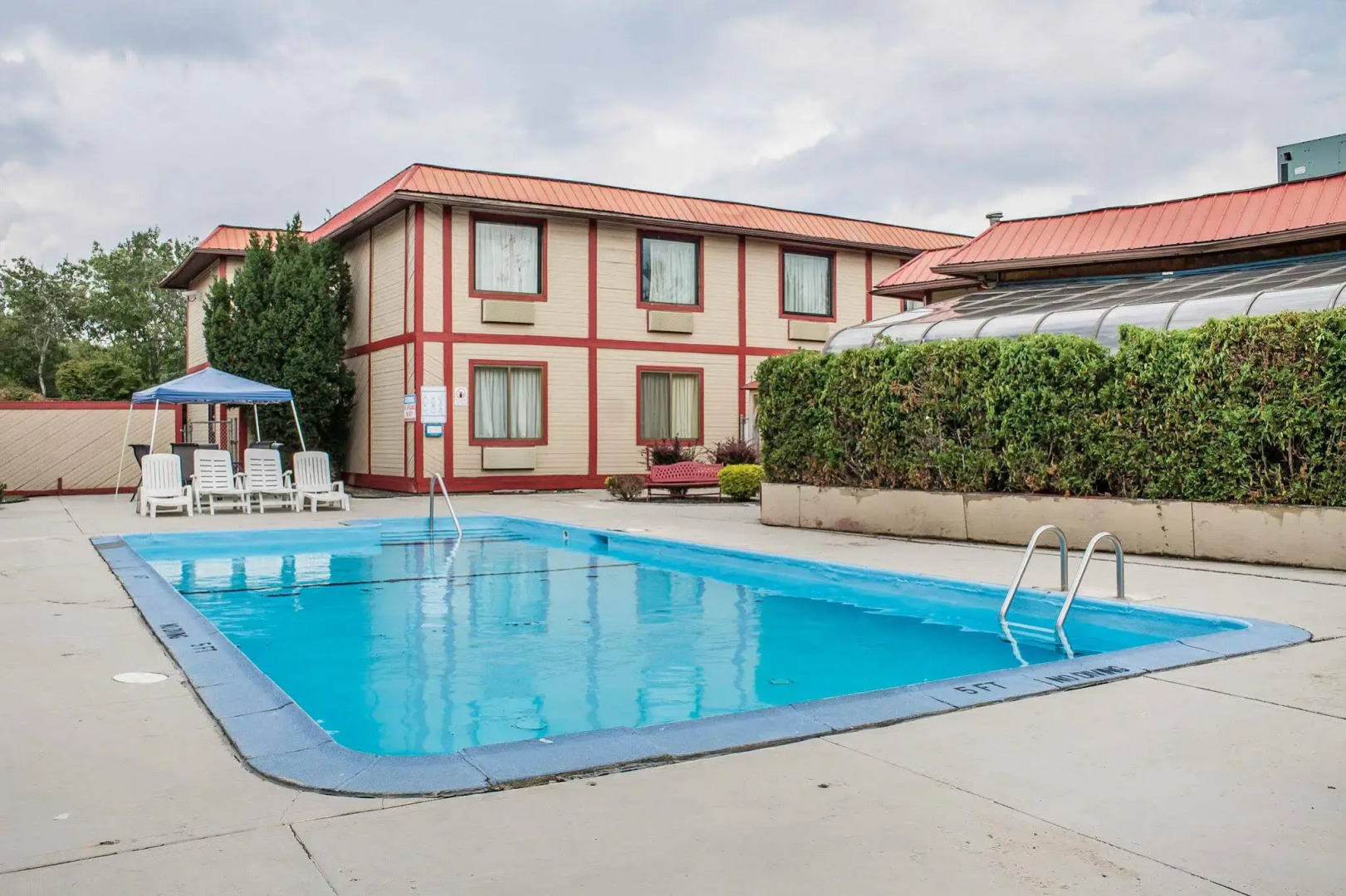 Econo Lodge Scranton near Montage Mountain