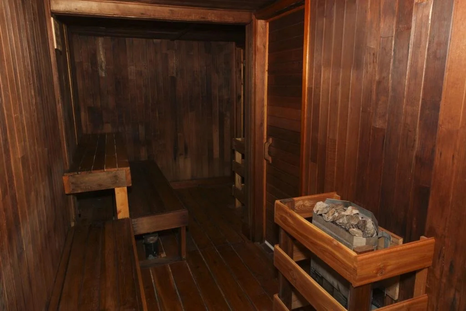 The Great Divide Lodge