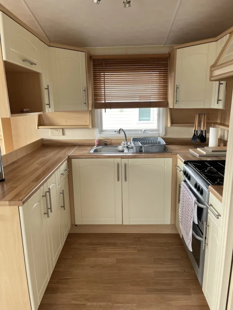 Beautiful 2-bed Static Caravan