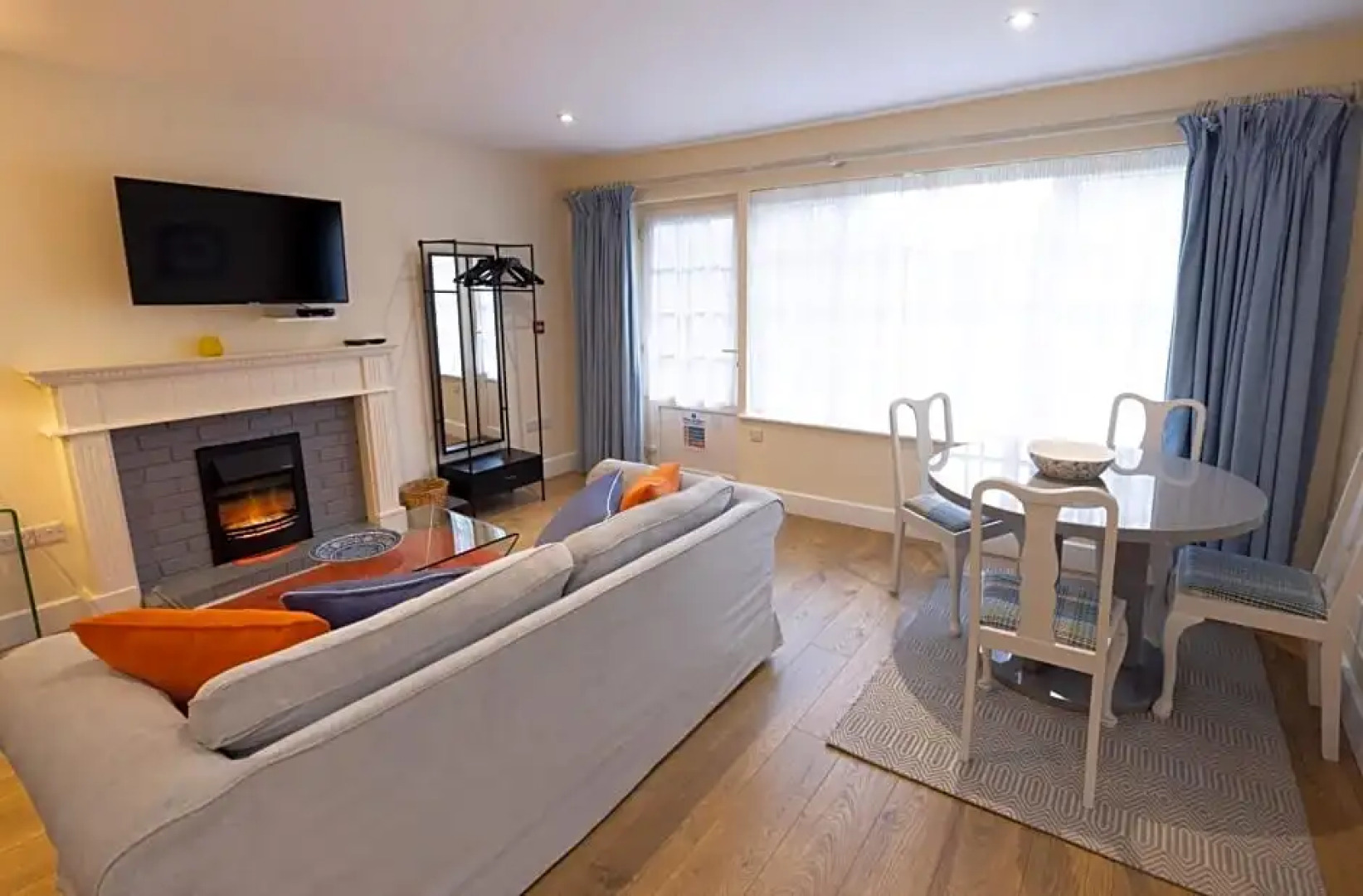 Ballylickey House and Garden Lodges