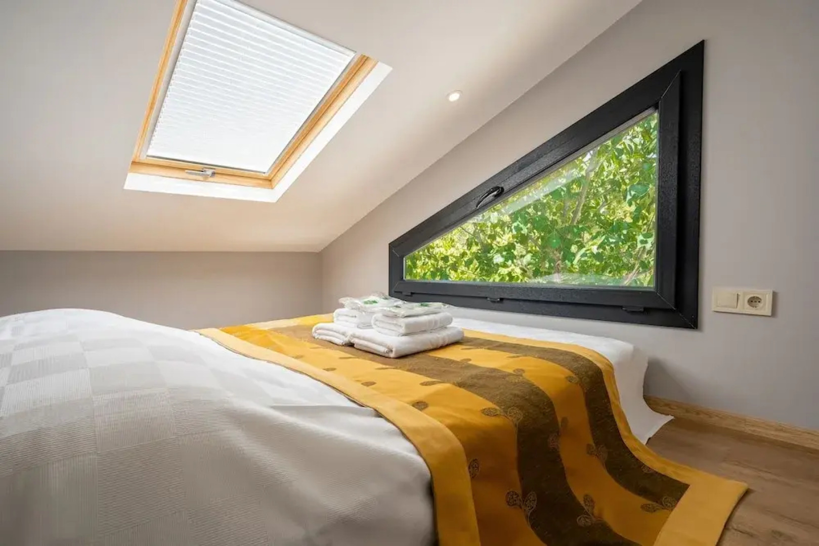 Yoruk Ali Konagi ve Yayla Evleri