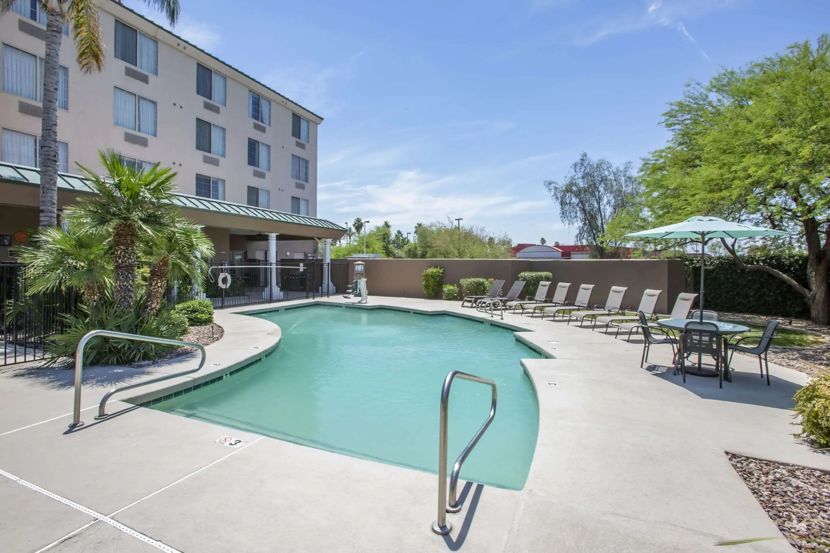 Country Inn & Suites by Radisson, Mesa, AZ