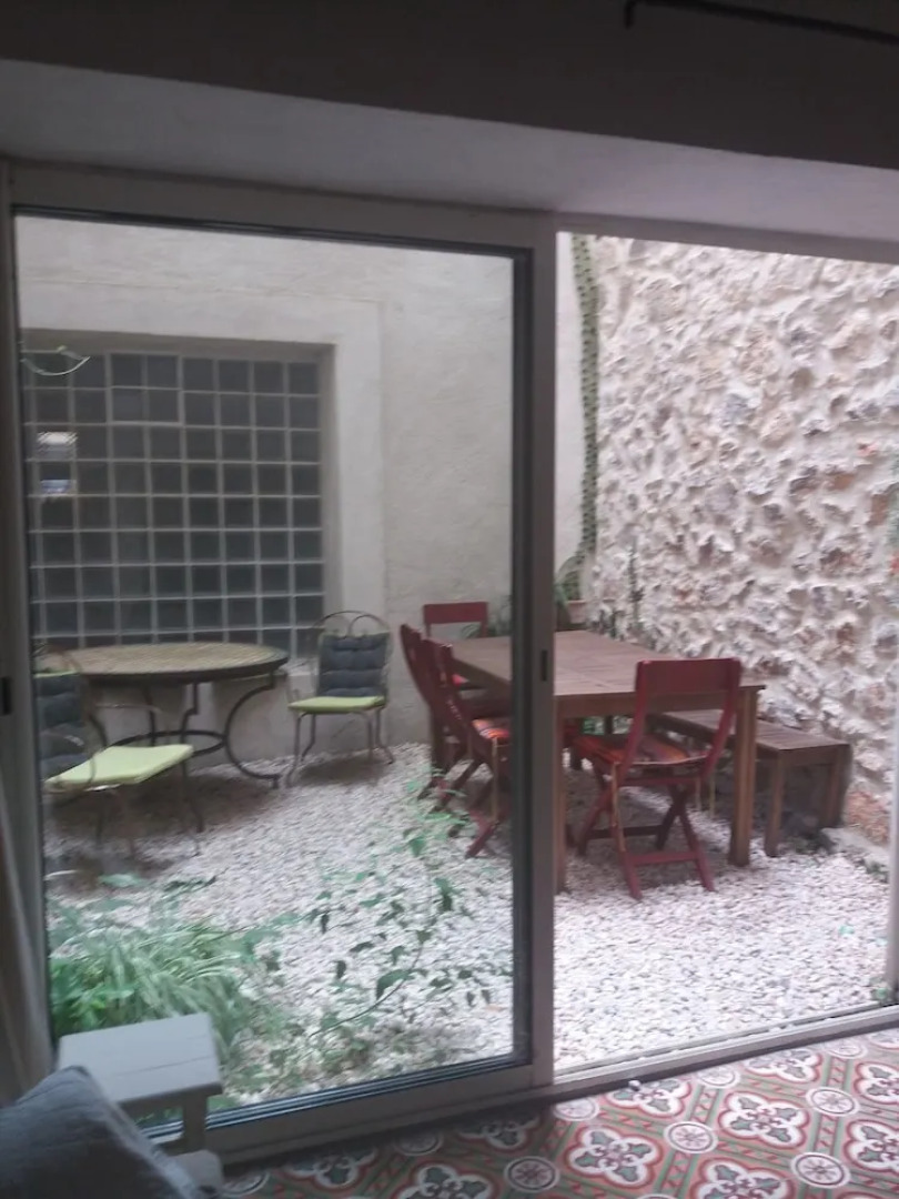 Le Patio Des Cigales