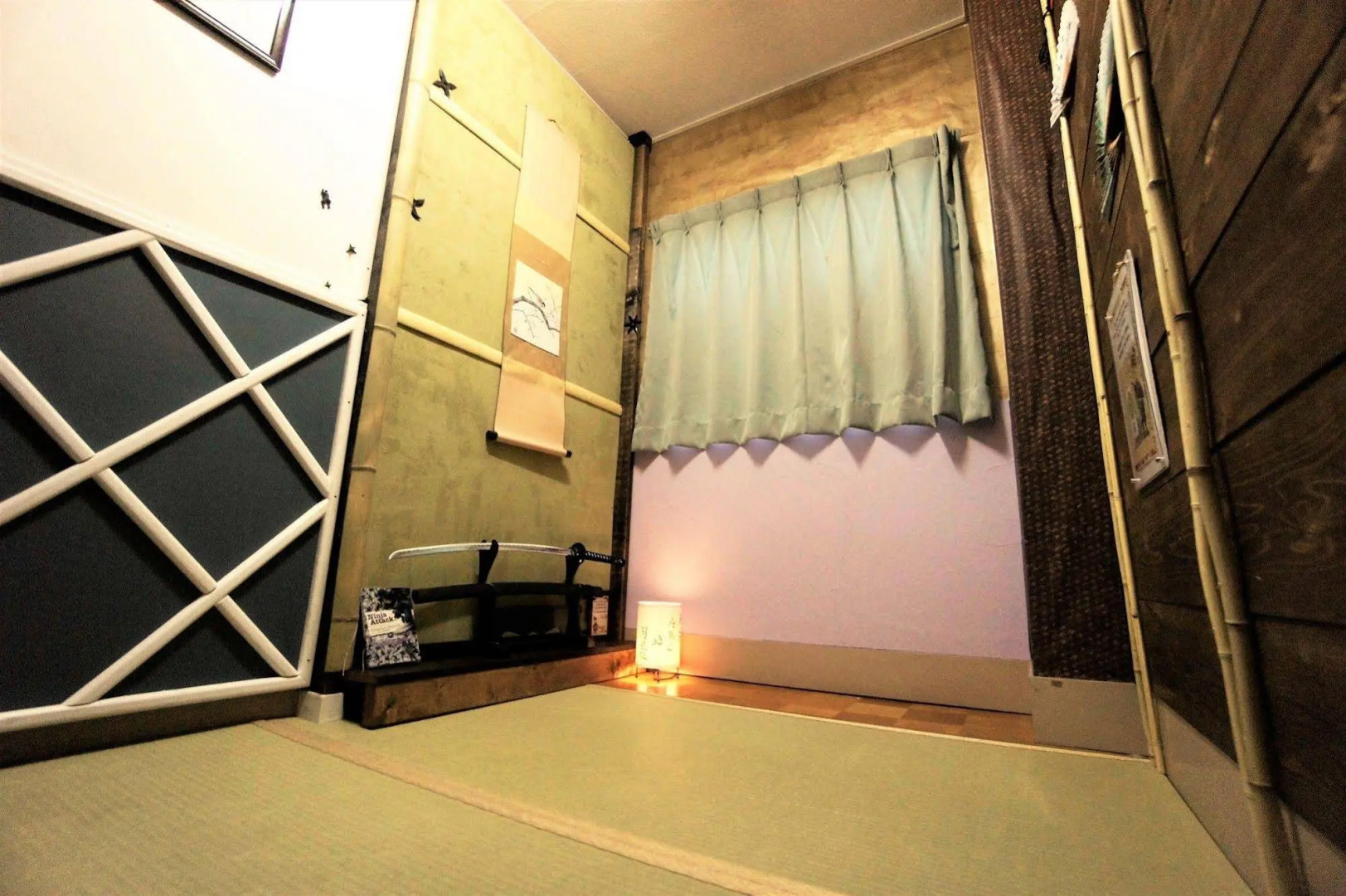 Economy Backpackers Hotel New Koyo