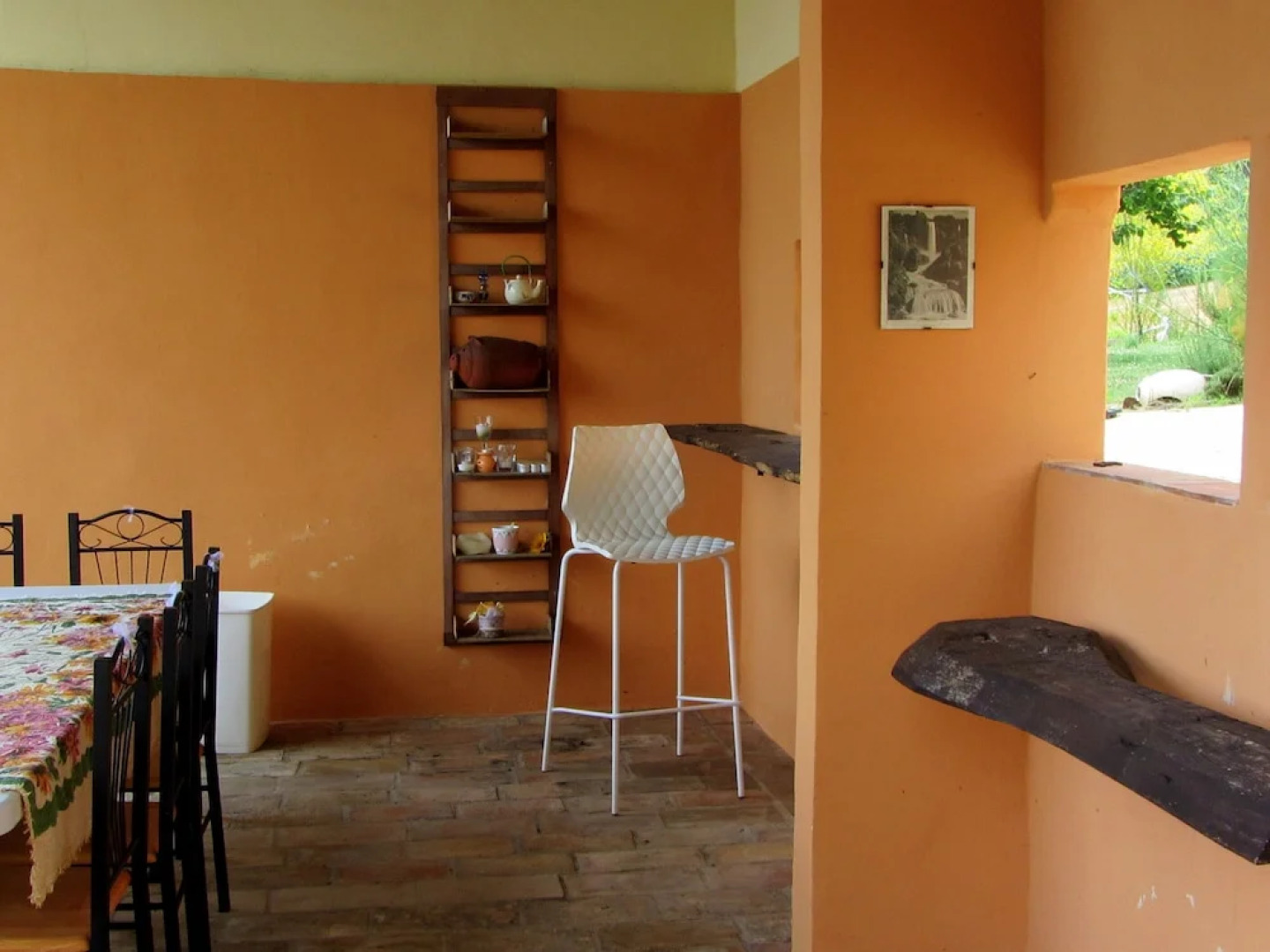 Holidays House and Spa on the Marche Region Hills. Privacy and Relax