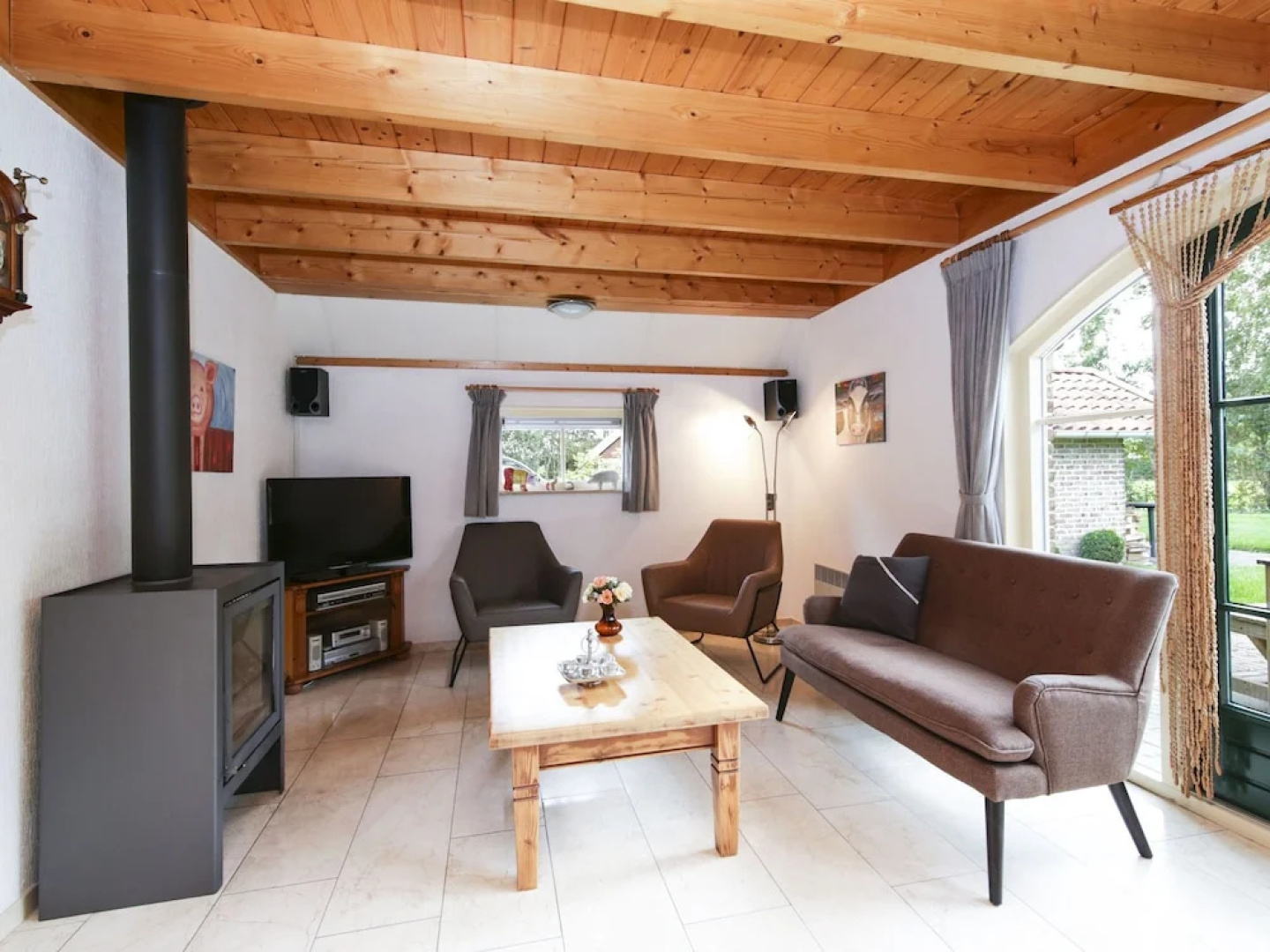 Comfy Holiday Home with Dishwasher near Meppel