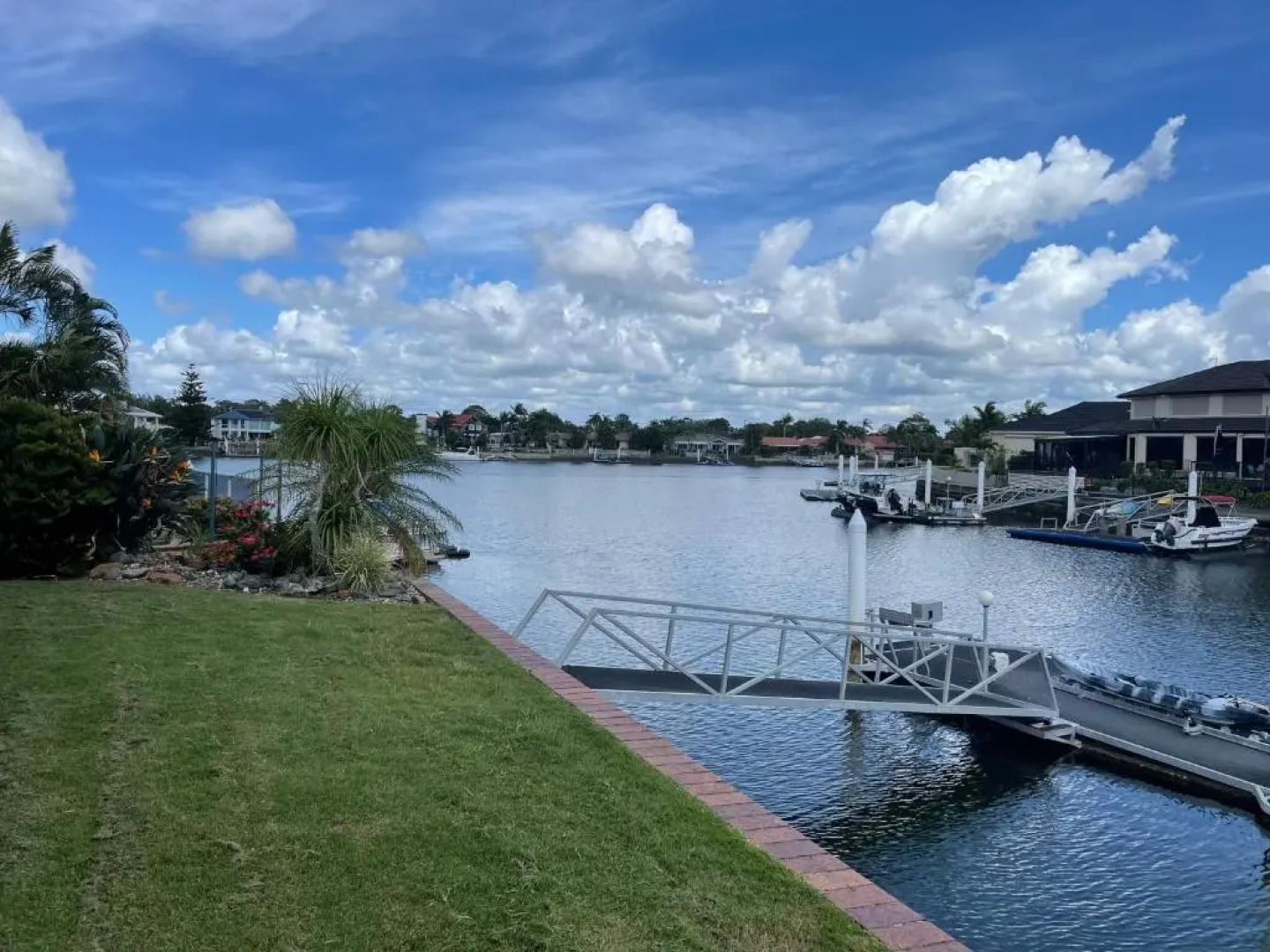 SPECTACULAR WATERFRONT Canal Home, BRIBIE ISLAND