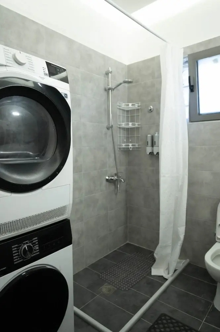 Aurora Breeze Trikala Town