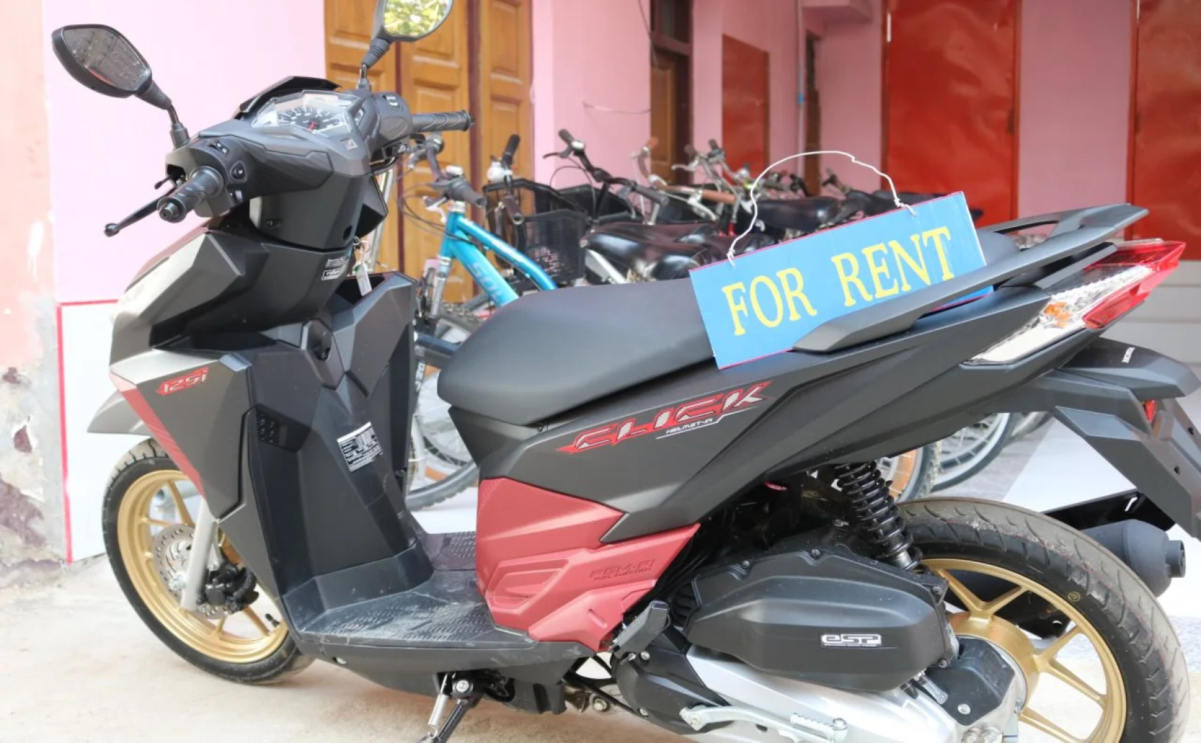 Harry'S Trekking House & Adventure Tours