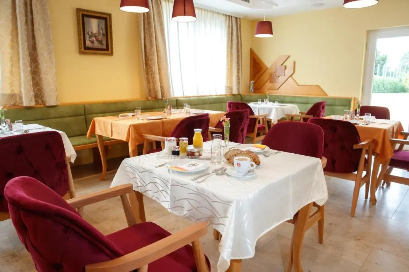 VULKAN Residenz Hotel & Restaurant