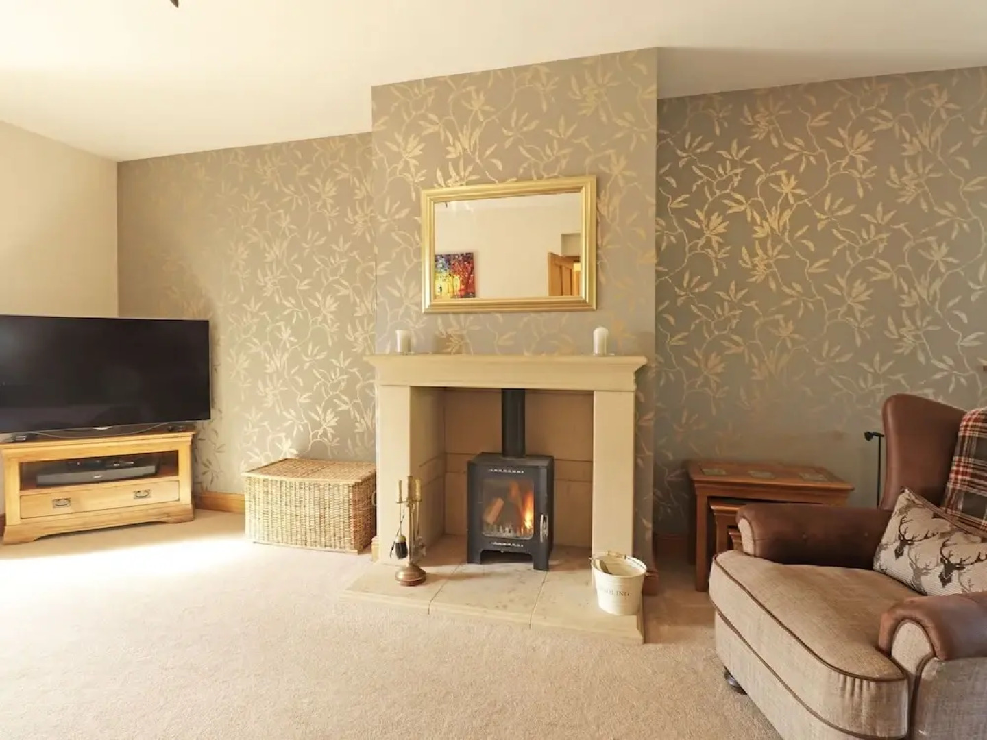 Luxury Holiday Home In Alsop-En-Le-Dale With Garden