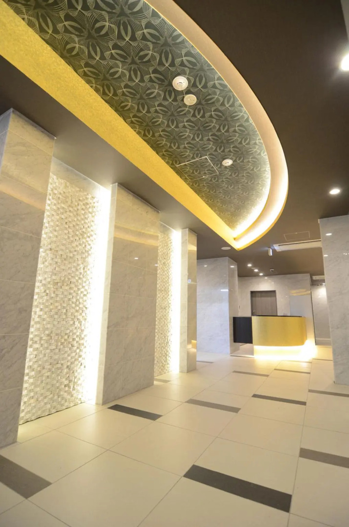 Nipponbashi Luxe Hotel