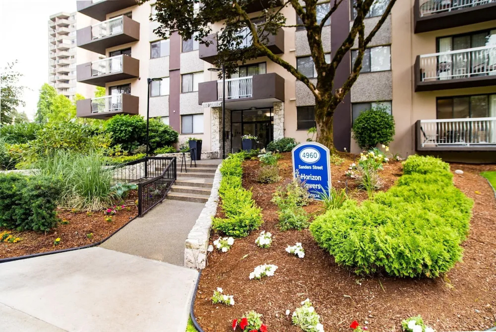 Pelicanstay in Burnaby