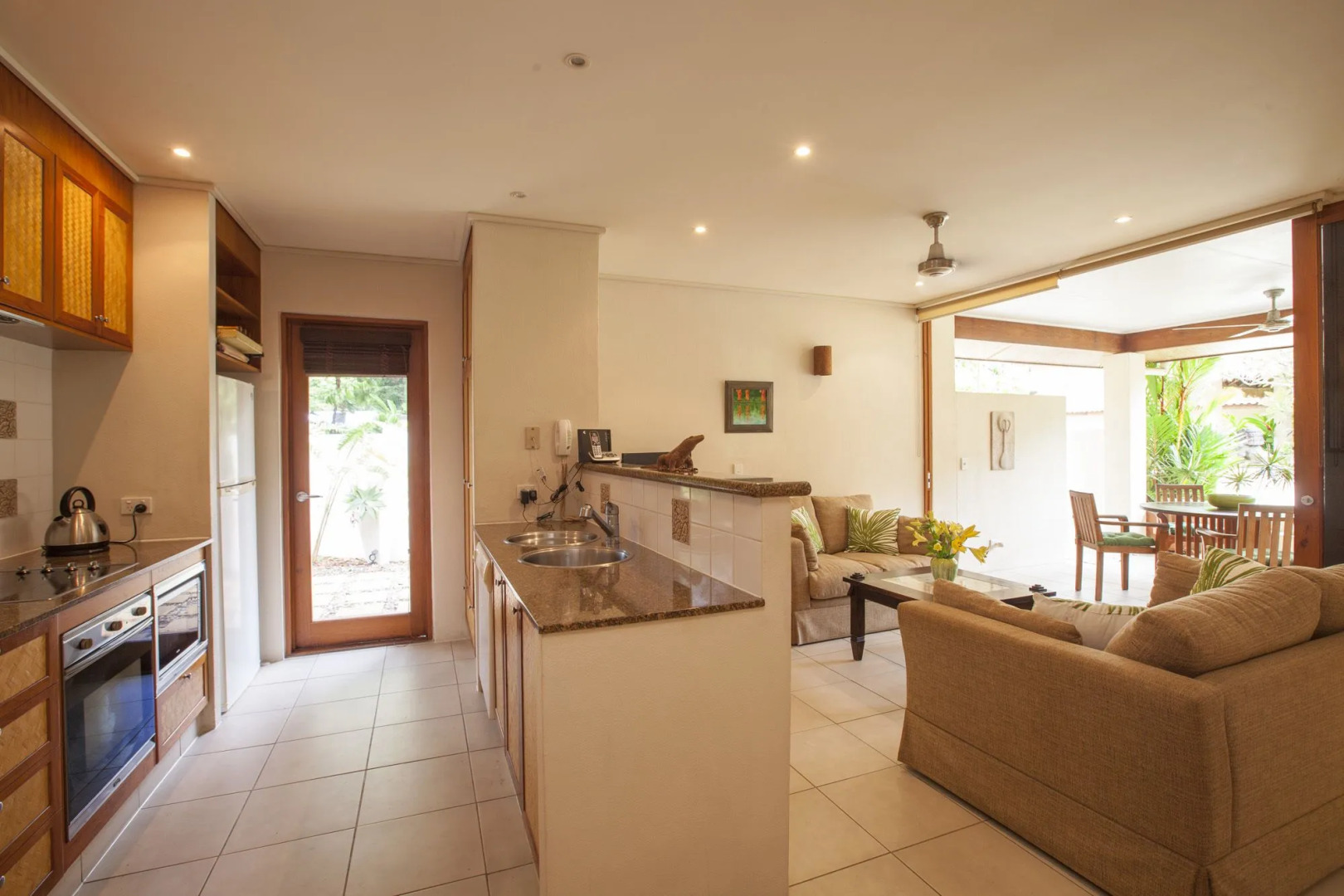 Seascape Holidays - 8 Surya