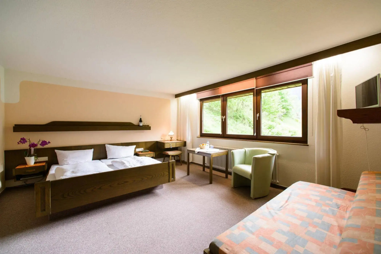 Zum Letzten Gstehr - Black Forest River Side Hotel