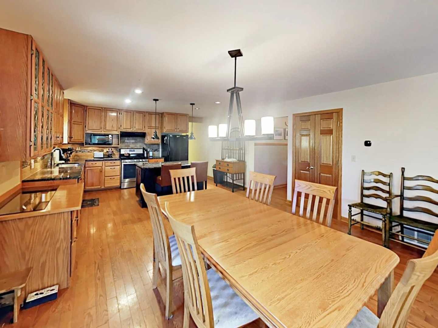 487 GCR 647 House 5 Bedrooms 3.5 Bathrooms Home