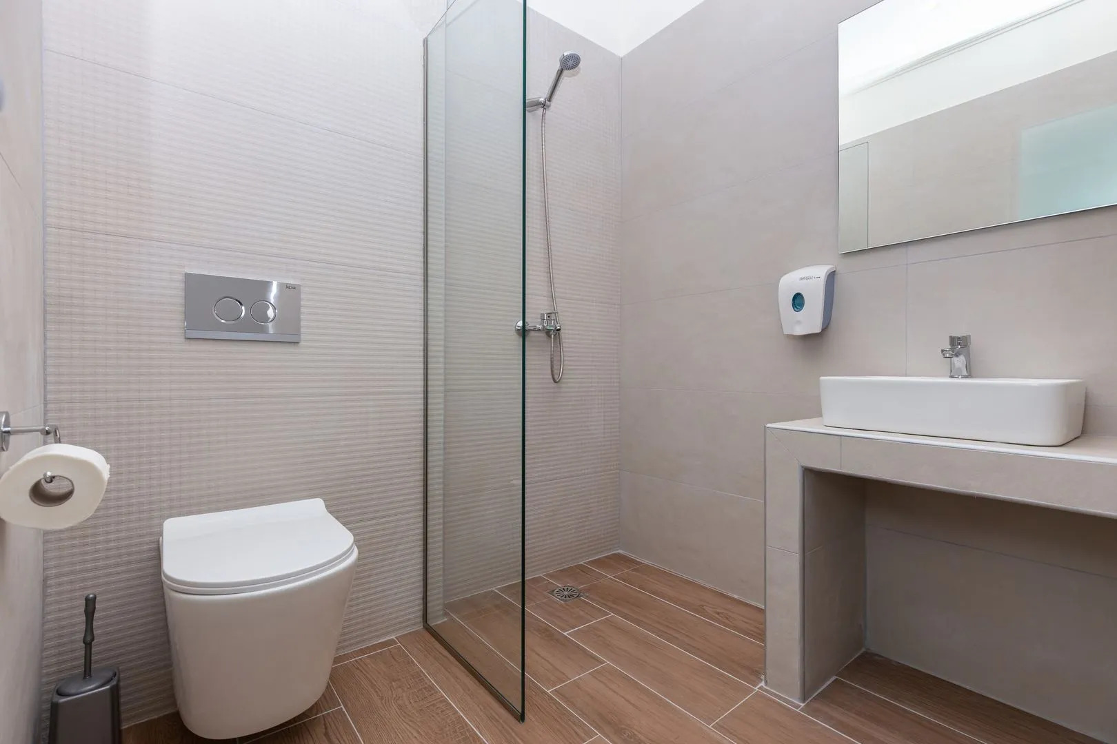 Aqua Luxury Suites Roda