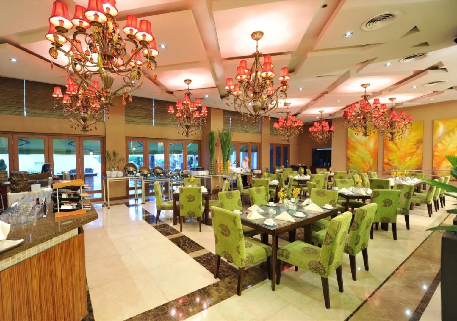 The Avenue Plaza Hotel