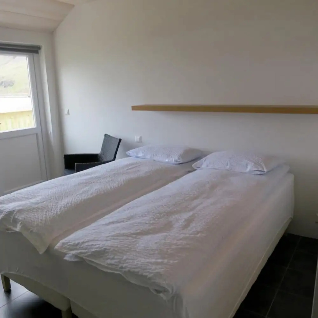 Urðartindur Guesthouse
