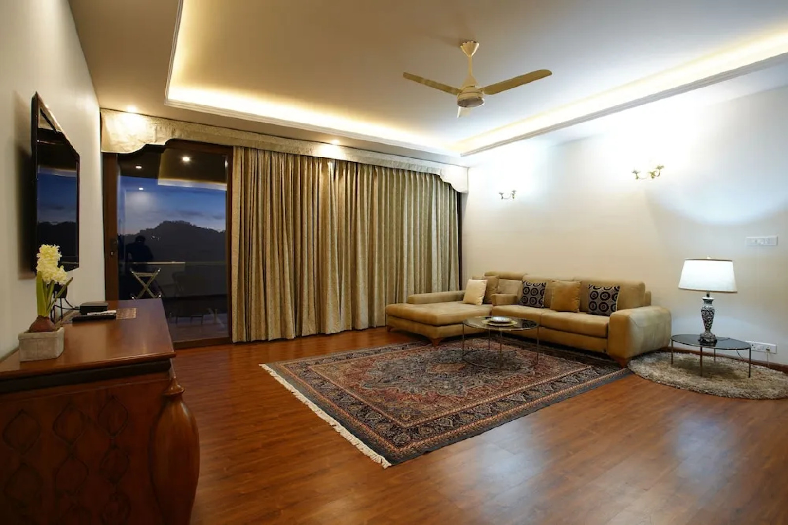 The Manor - Best Service Apartments