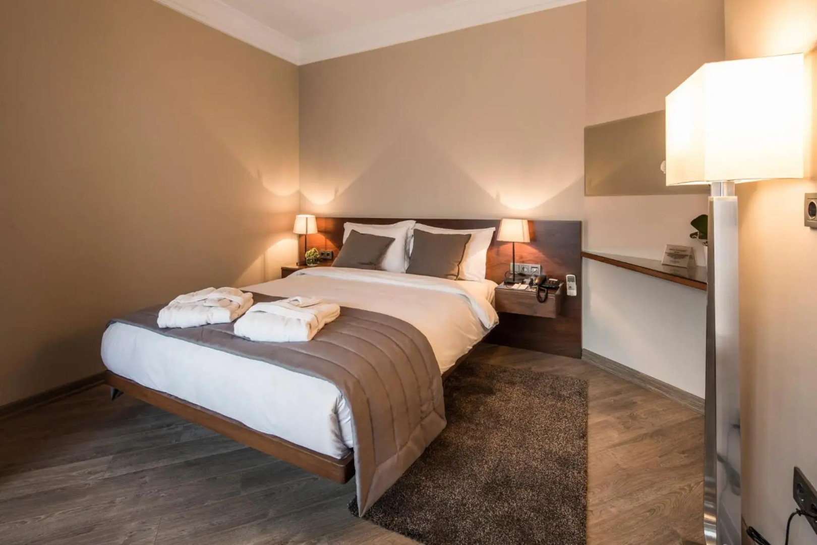 Standing Hotel Suites