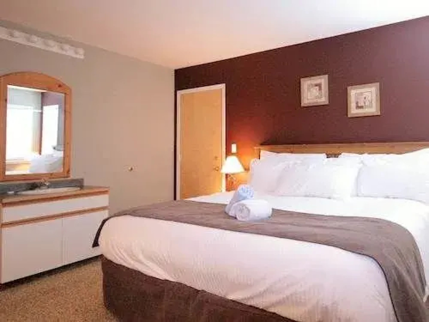 Timberline Lodge - Silver