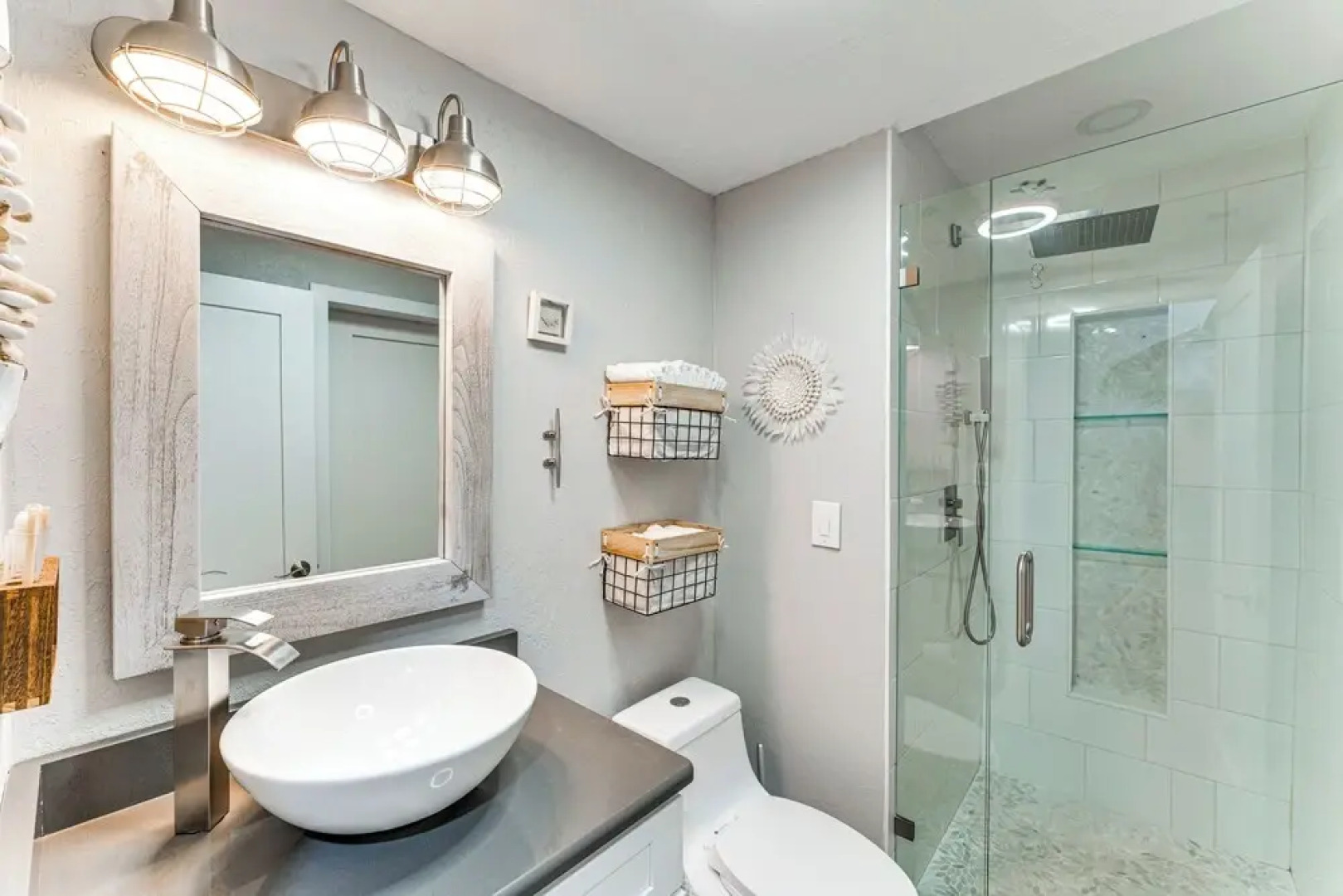 Oceanfront Condo w/ Views 1 Mi to New Smyrna Beach