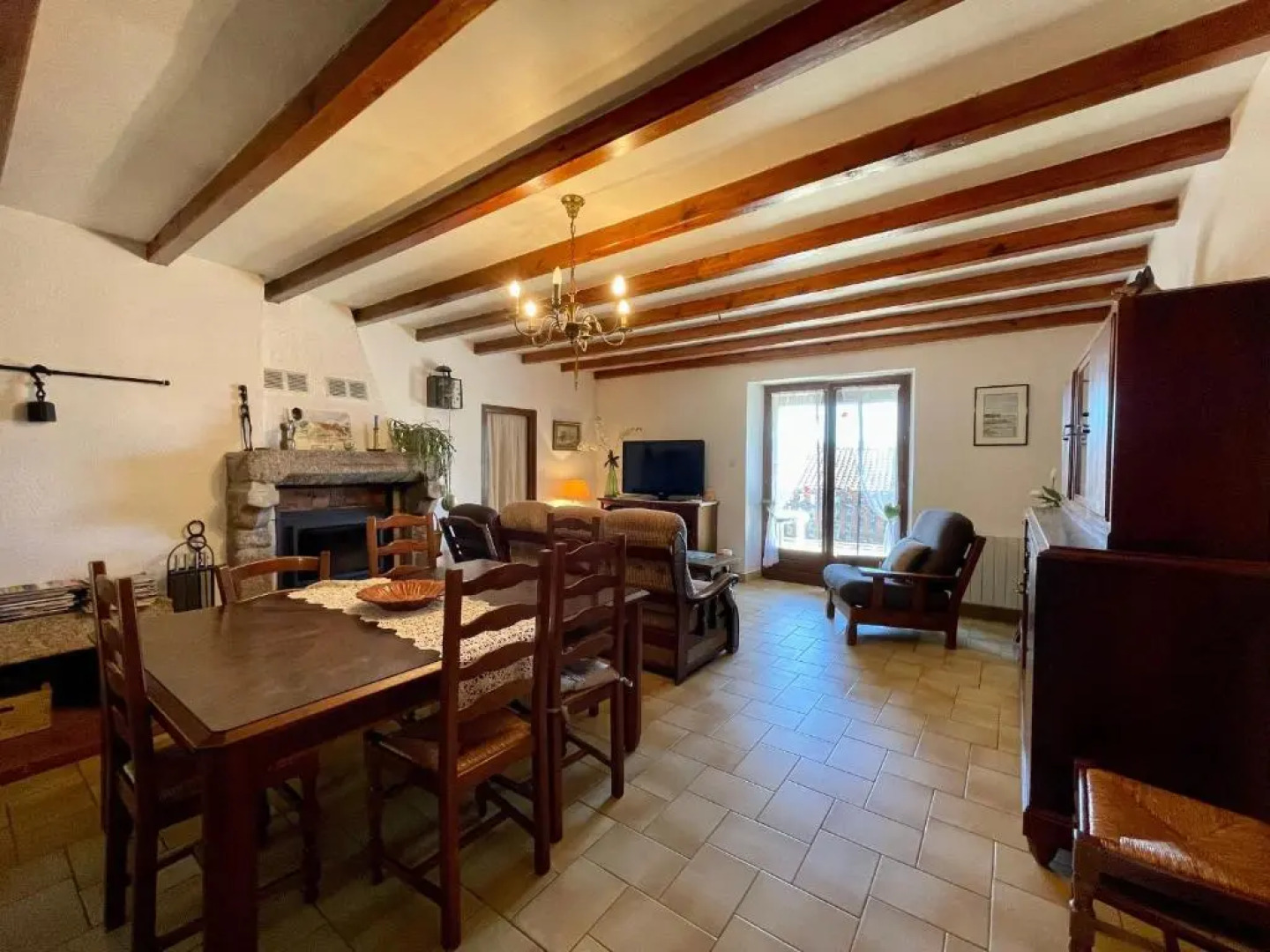 Gîte Saint-Haon, 4 pièces, 5 personnes - FR-1-582-211