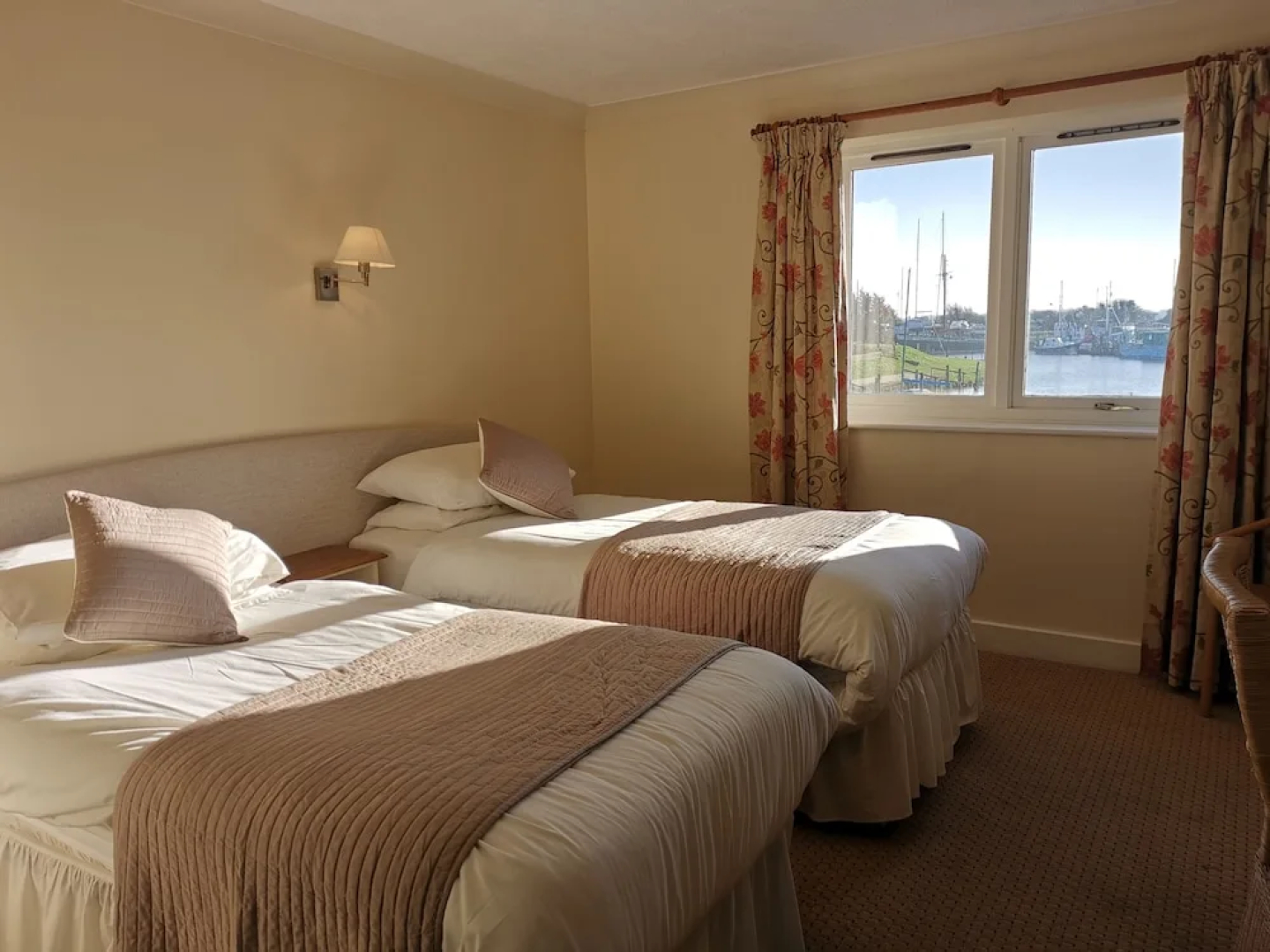 River Haven Hotel
