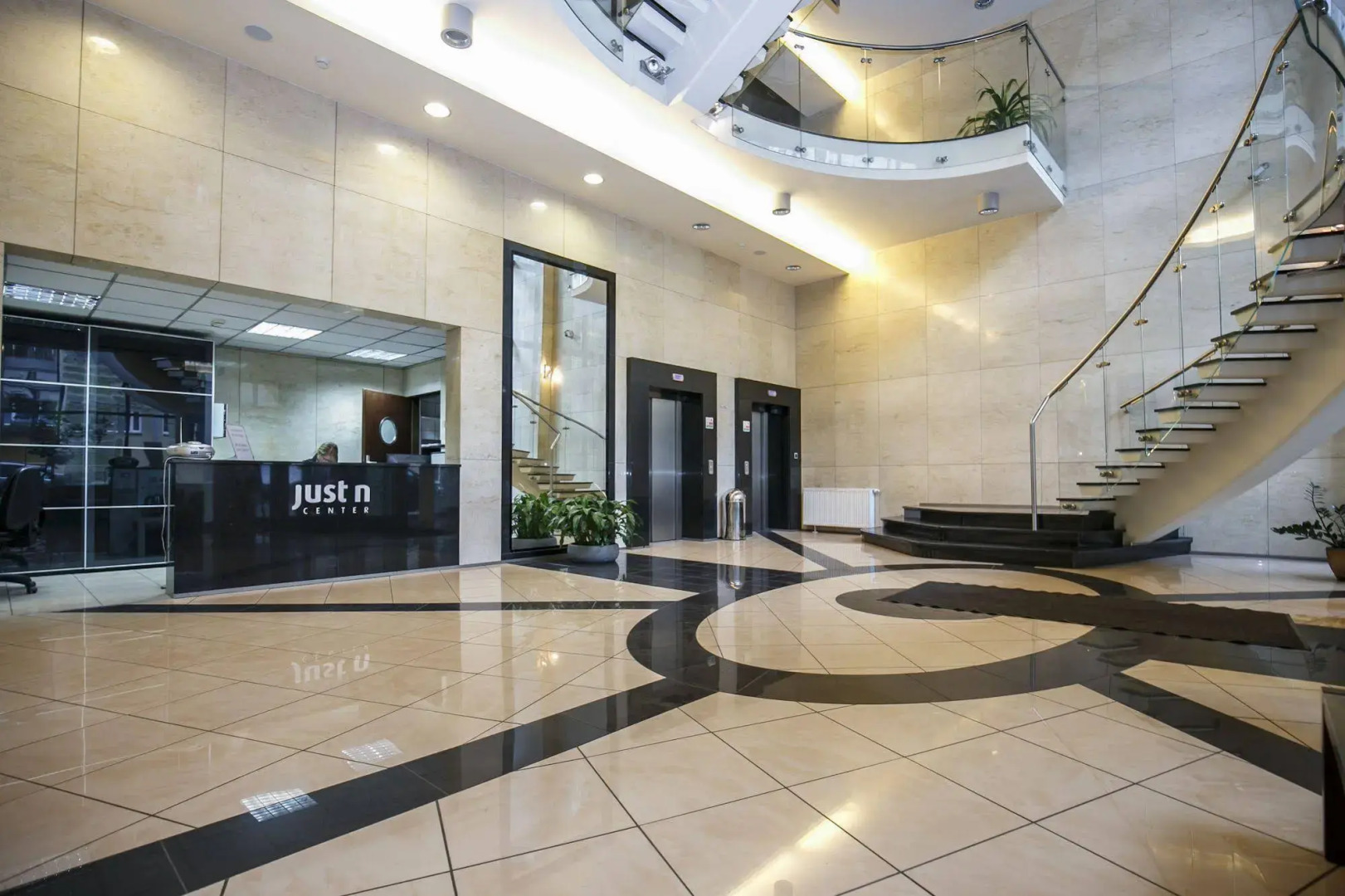 Absyntapart Krawiecka - parking w cenie