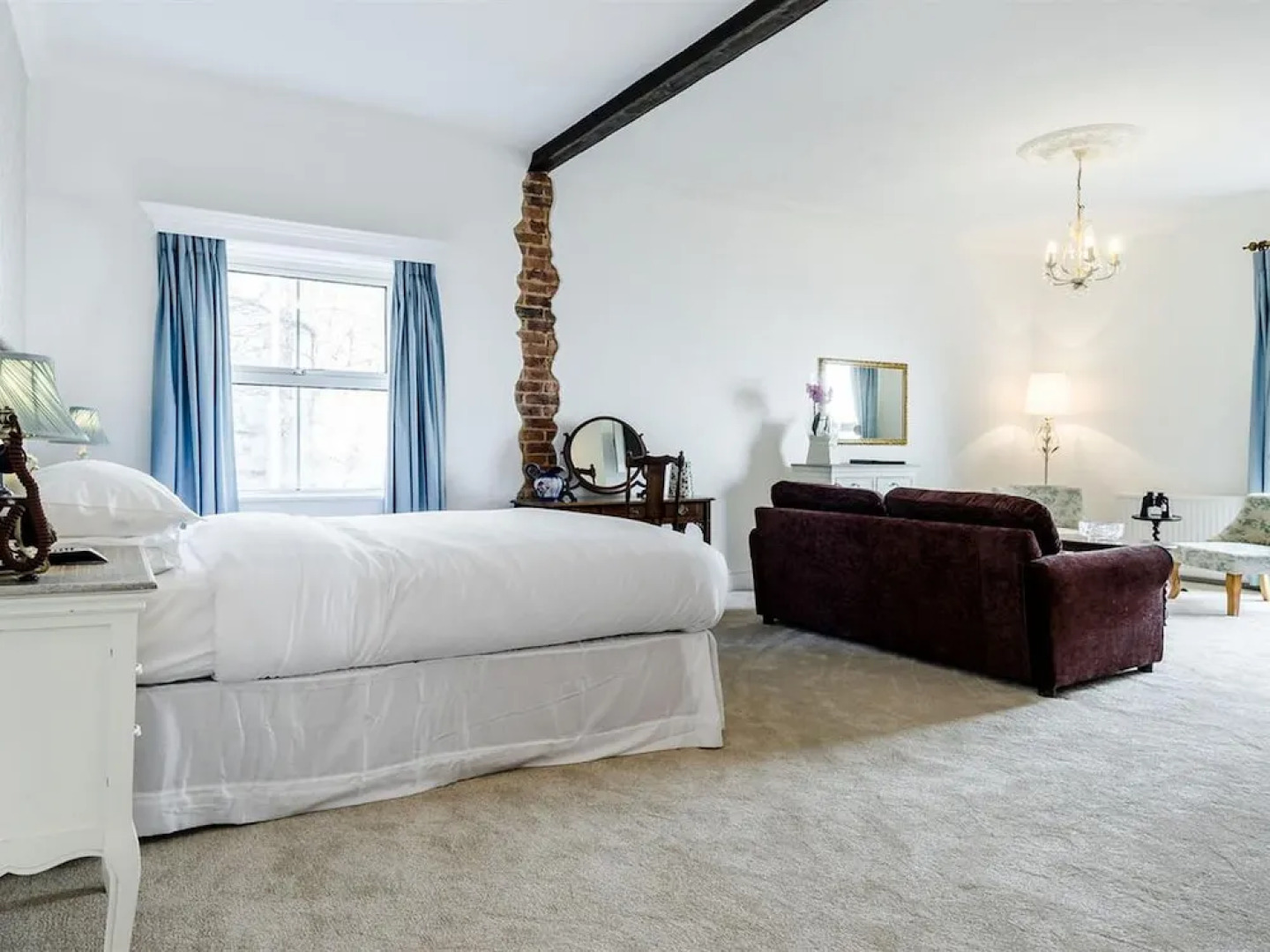 The Nightingale Hotel