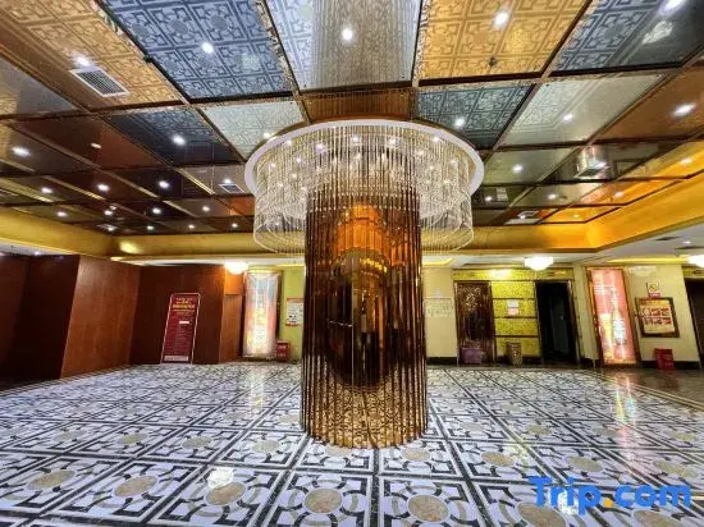 Ling Long Wang International Hotel