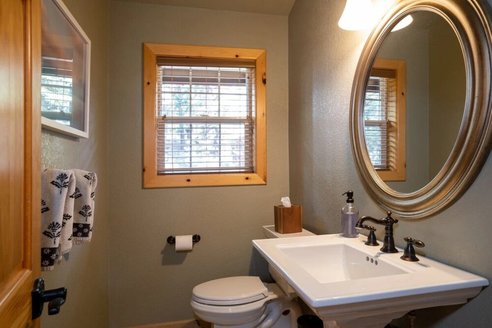 North Shore - Carnelian Charm