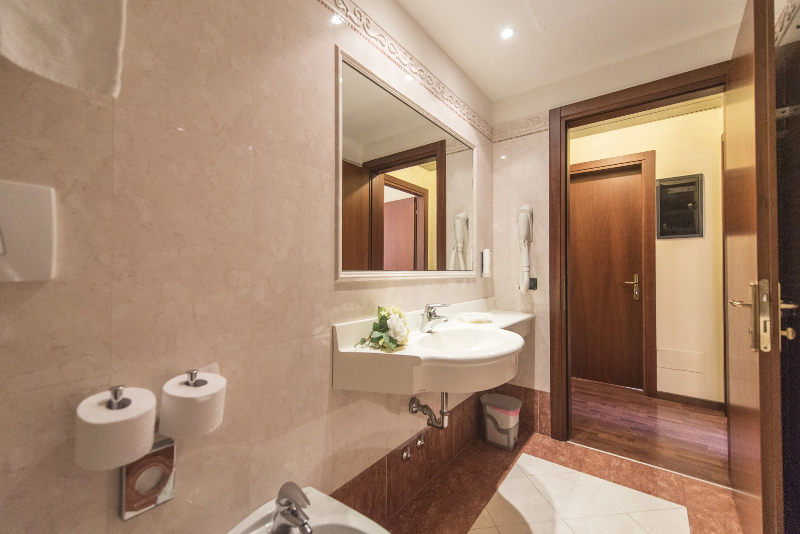 Admiral Hotel Villa Erme