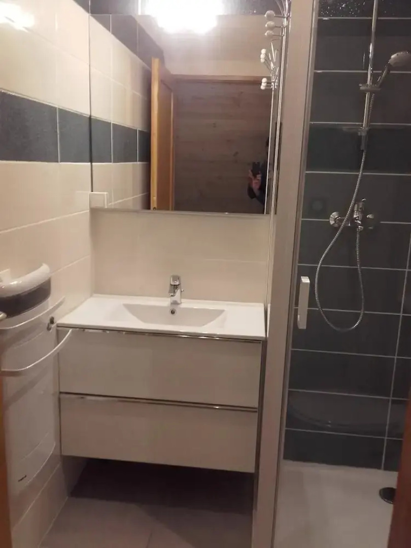 Studio in Saint-jean-d'arves, With Wonderful Mountain View, Furnished Garden and Wifi - 6 km From the Slopes