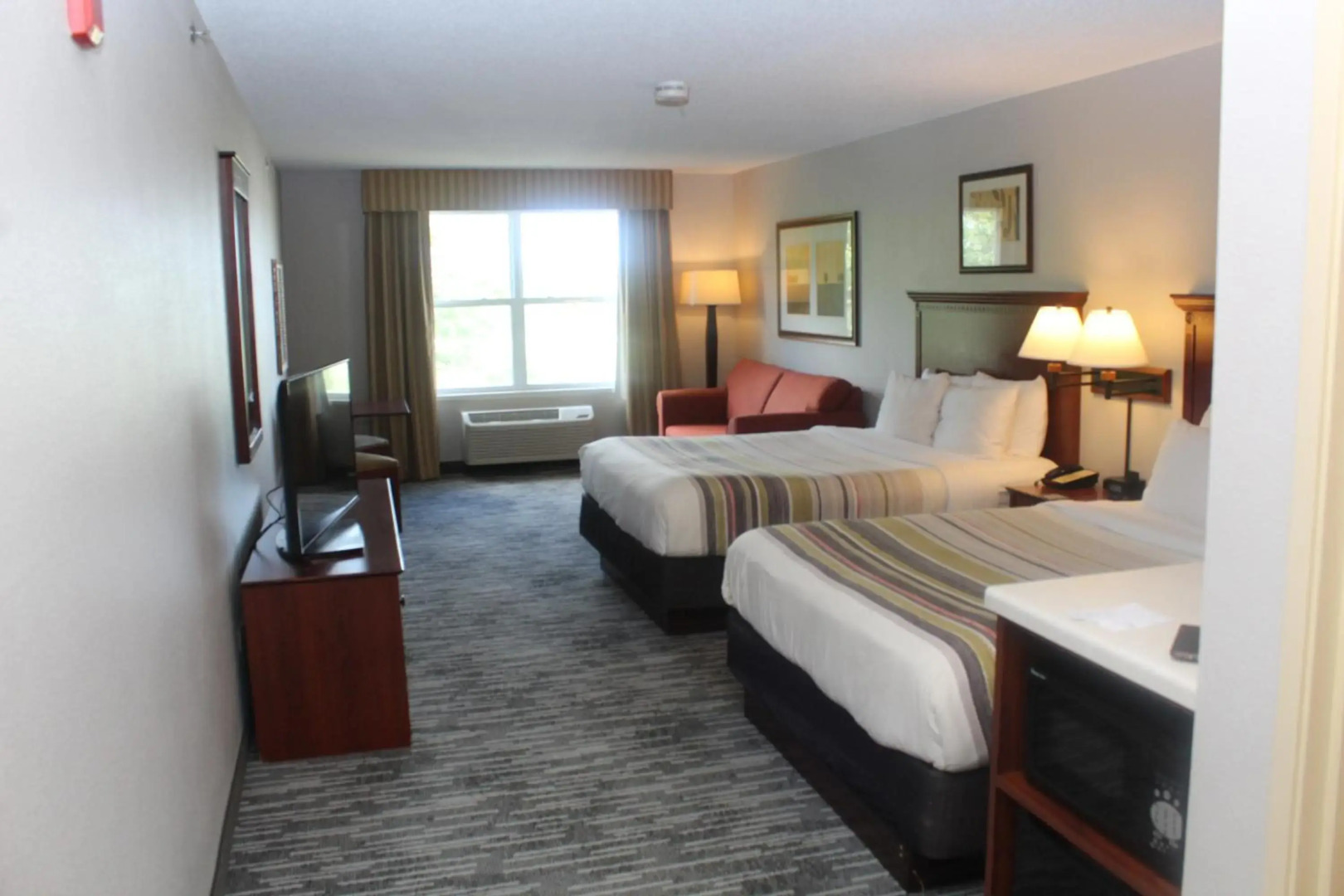 Country Inn & Suites by Radisson, Crystal Lake, IL